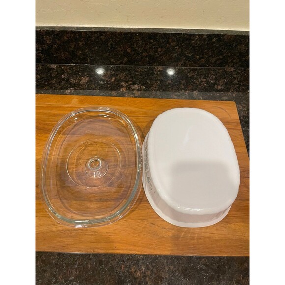 Vintage corningware callaway 1.5 quart oval with lid - Picture 5 of 10